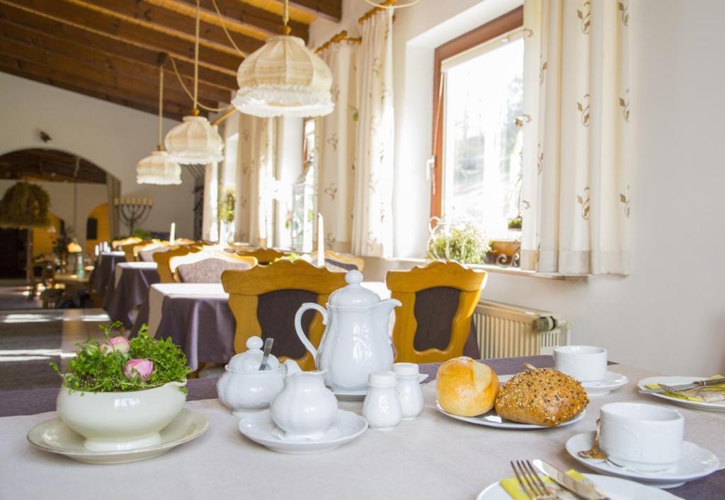 Hotel-Pension-Waldblick Garni Gittersdorf Екстериор снимка