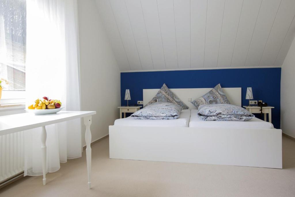 Hotel-Pension-Waldblick Garni Gittersdorf Стая снимка